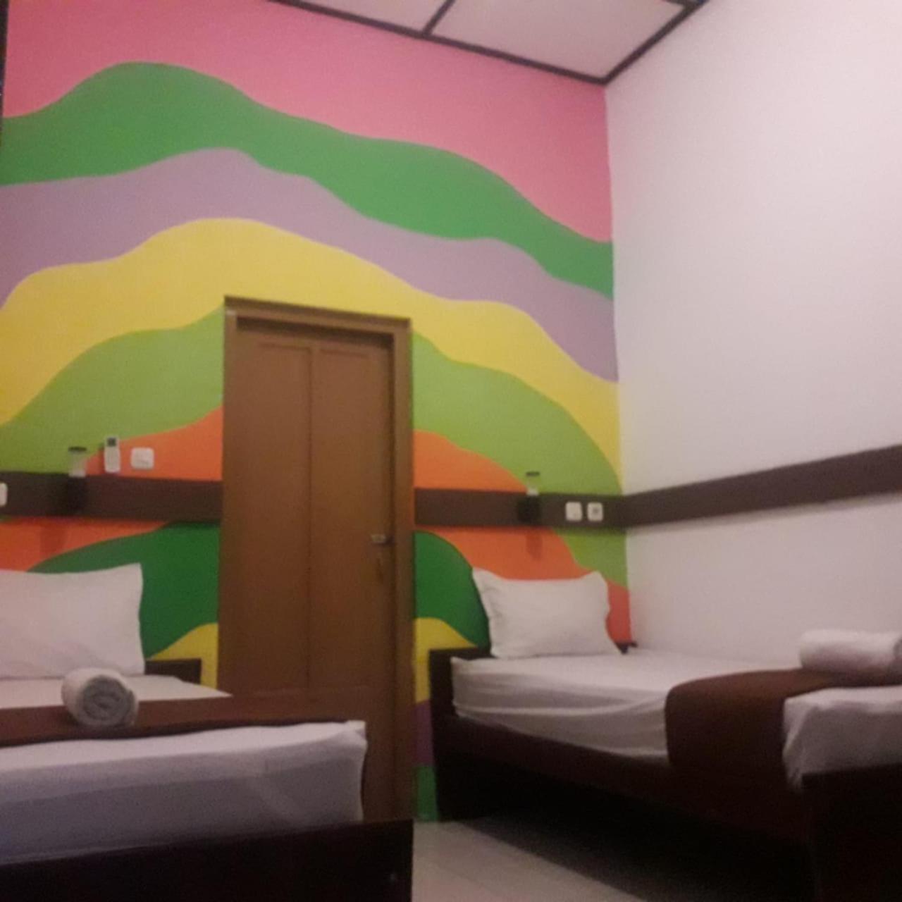 Hotel Maerakatja Yogyakarta Bagian luar foto